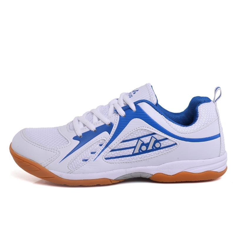 翼途(F801）新款乒乓球鞋，三色36-45；批75；淘宝控价100