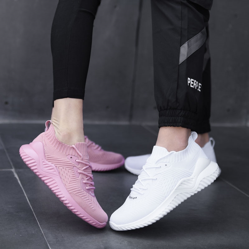 时尚高弹飞织休闲运动情侣鞋
