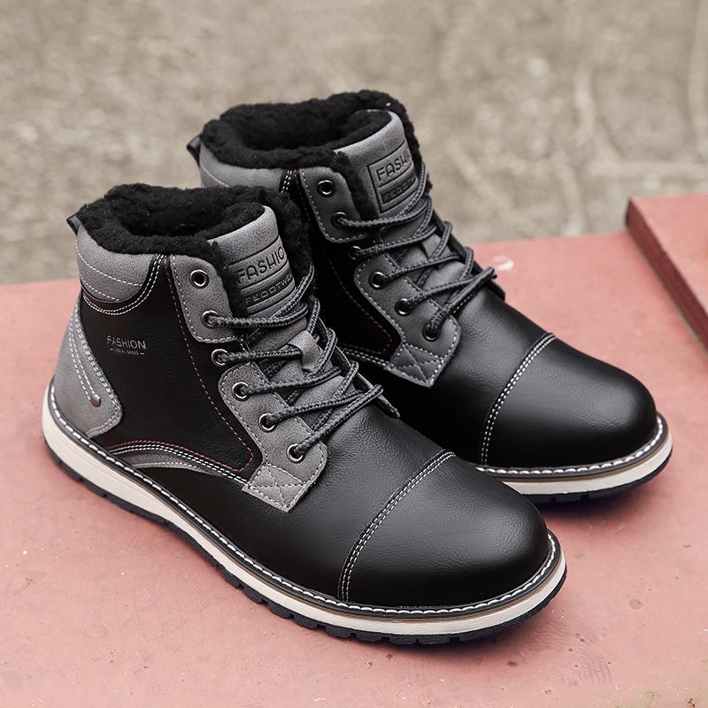 富山鞋业-9714冬季男士保暖靴子39-45批78.00元