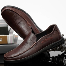 湘媛YL 20190豆豆鞋，批105元，38-44黑色 暗棕