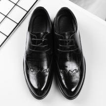 皮鞋男2020春季新款男士尖头系带黑色小皮鞋商务休闲正装男鞋