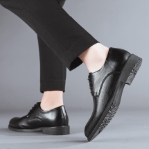 男士春季正装黑色小皮鞋简约全黑休闲鞋男鞋英伦潮流时尚商务皮鞋