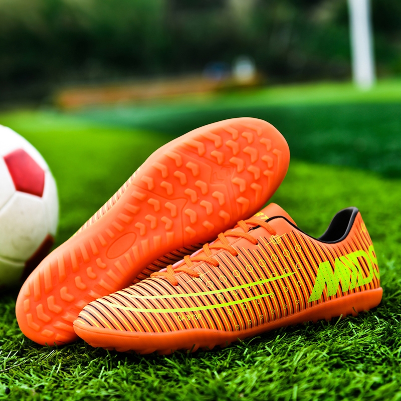 协美2001#足球鞋碎钉男  39-44  P38元