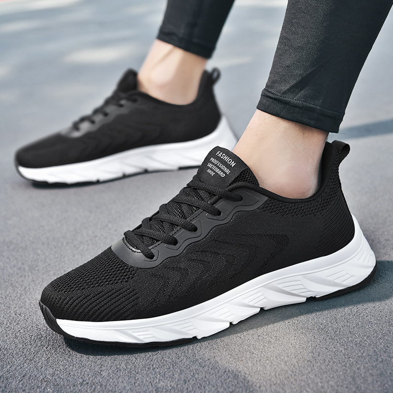 旭阳鞋业-816，电商跨境飞织男鞋超软加防滑片大底大码鞋