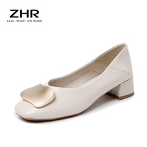 ZHR 單鞋女春季新款淺口單鞋女粗跟紅色鏡面方頭瑪麗鞋