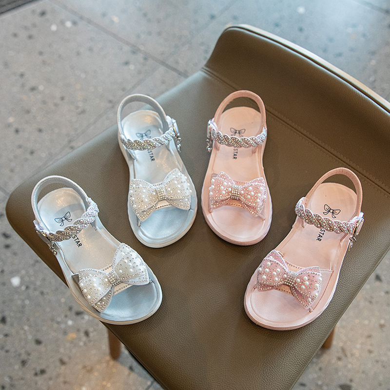 女童儿童凉鞋，货源稳定优质面料防滑耐磨鞋底