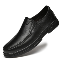 新款休闲套脚皮鞋， 批120元，黑色 棕色 38-