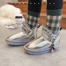 雪地靴