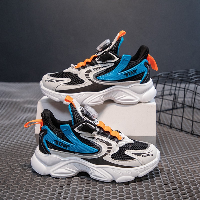 旋转纽扣单网运动鞋