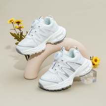 迪士尼童鞋运动鞋秋季2023新款儿童透气男童跑