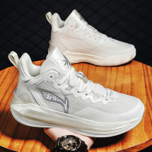 包邮新款利刃3天空之镜篮球鞋kt8实战减震气垫防滑耐磨运动鞋