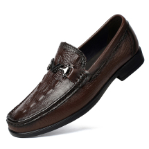 XH6690鳄鱼纹.豆豆鞋.37-46码豆豆鞋.黑色 ,棕色