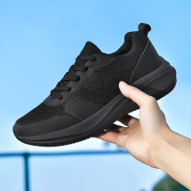 限价98鞋超轻软底跑步鞋马拉松训练鞋黑色作训鞋运动鞋