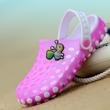达望 儿童时尚沙滩凉鞋亲子洞洞拖鞋25-36双码，控价25
