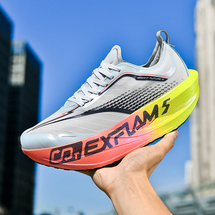 W581飞飚2.0 真爆碳板情侣真爆碳板软底休闲跑步潮鞋跨境