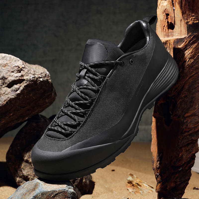 高品质户外男鞋新款休闲登山鞋 可代发打各平台单号