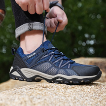 男士户外登山鞋