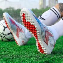 灵火新款高帮足球鞋，长34-47，碎34-46，P115