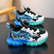 儿童休闲时尚网面运动鞋透气防滑