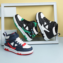 新款时尚儿童休闲板鞋(有量有价）