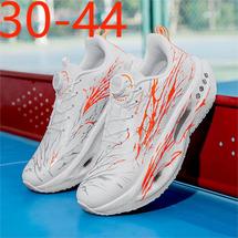 工厂直销K7591超纤皮面不加绒旋钮亲子款真爆软底跑鞋跨境