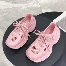 云朵洞洞鞋女夏季新款防滑厚底踩屎感凉拖外穿网红潮沙滩凉