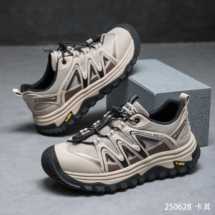 户外运动鞋防滑轻便户外蹬山鞋