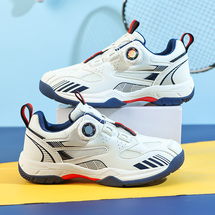 2026新款羽毛球鞋男女鞋新款女码36-40 男码36-45