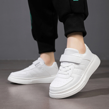 运动鞋（跨境）校园小白鞋皮面防水轻便防滑软底跑步鞋