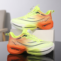 悦足5825  赤兔8网面旋转扣儿童跑步鞋31-40