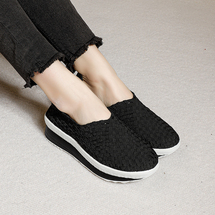 夏季妈妈布鞋大码女鞋中年老人凉鞋平底单鞋轻便透气编织鞋子