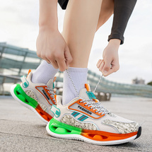 冷粘男鞋新款青少年轻便软底超轻减震跑步运动鞋学生潮鞋