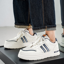 冷粘男鞋新款透气小白鞋子男潮流百搭轻便运动休闲板鞋潮鞋