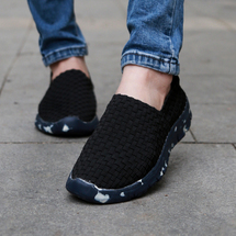 夏季妈妈布鞋大码女鞋中年老人凉鞋平底单鞋轻便透气编织男鞋